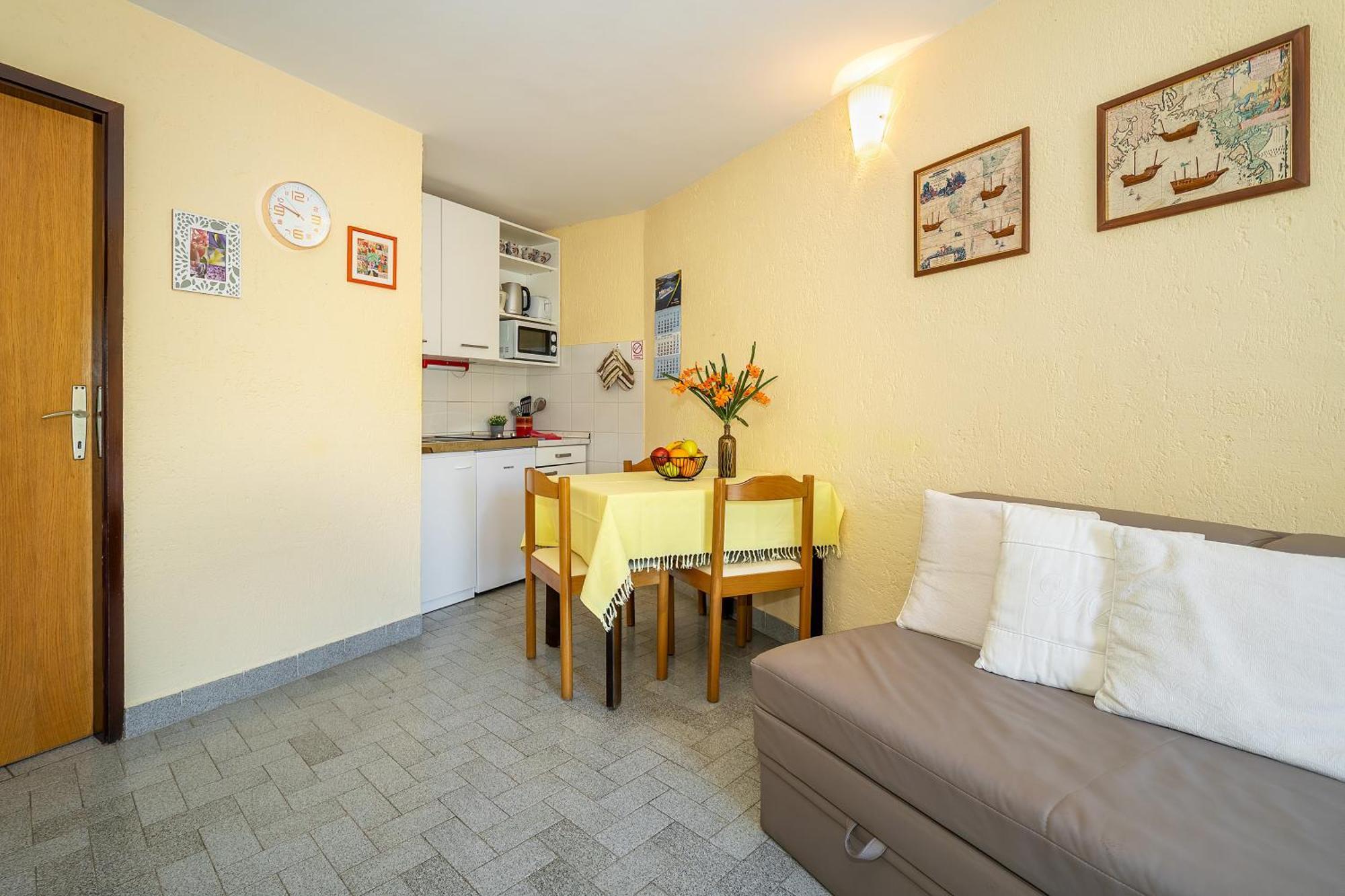 Apartments Ivo With Sea View Baska  Ngoại thất bức ảnh