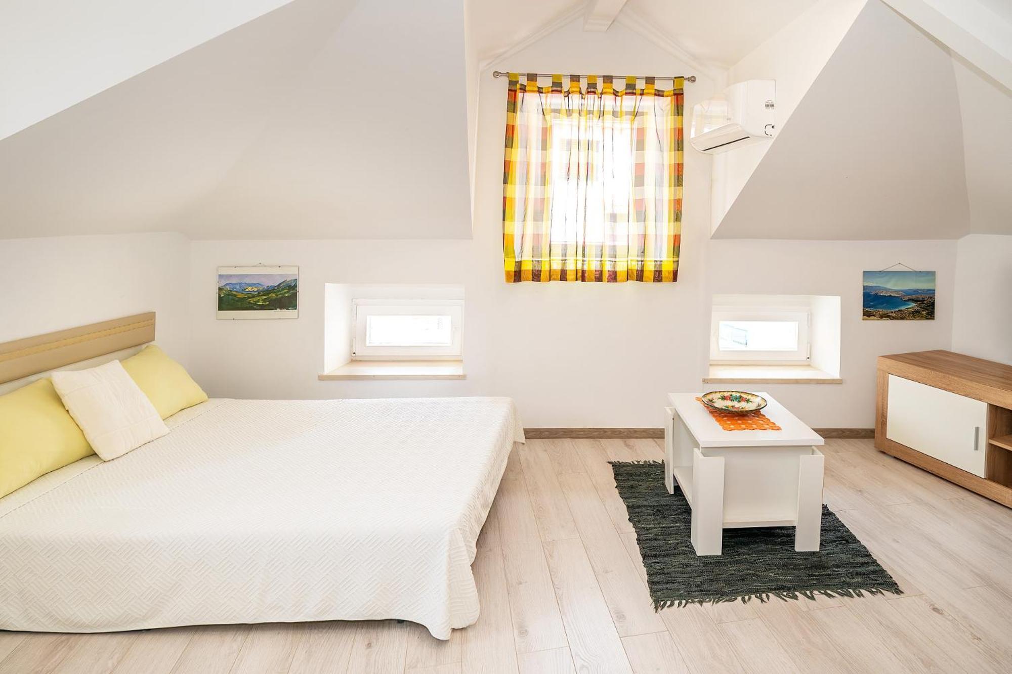 Apartments Ivo With Sea View Baska  Ngoại thất bức ảnh