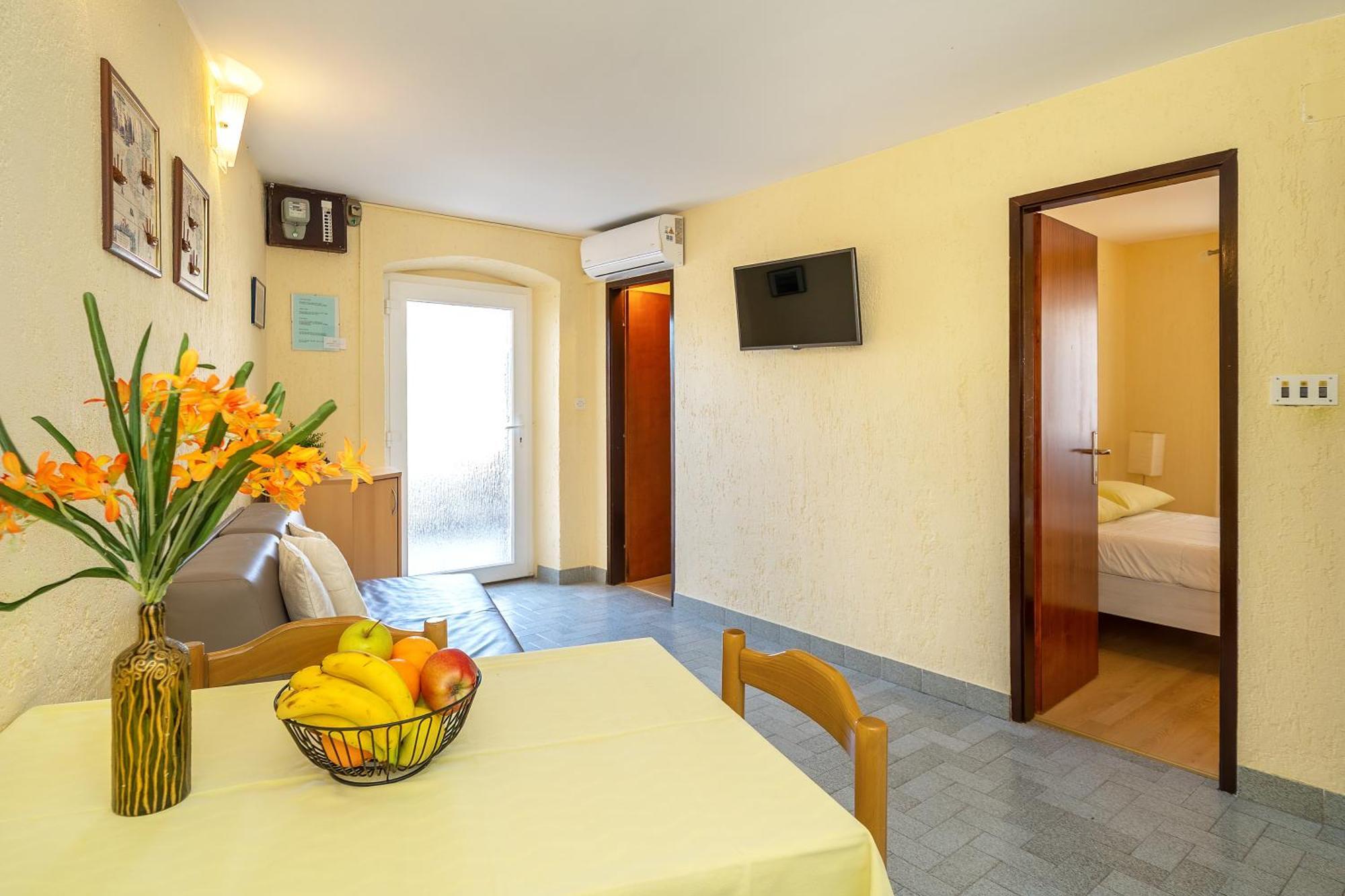 Apartments Ivo With Sea View Baska  Ngoại thất bức ảnh