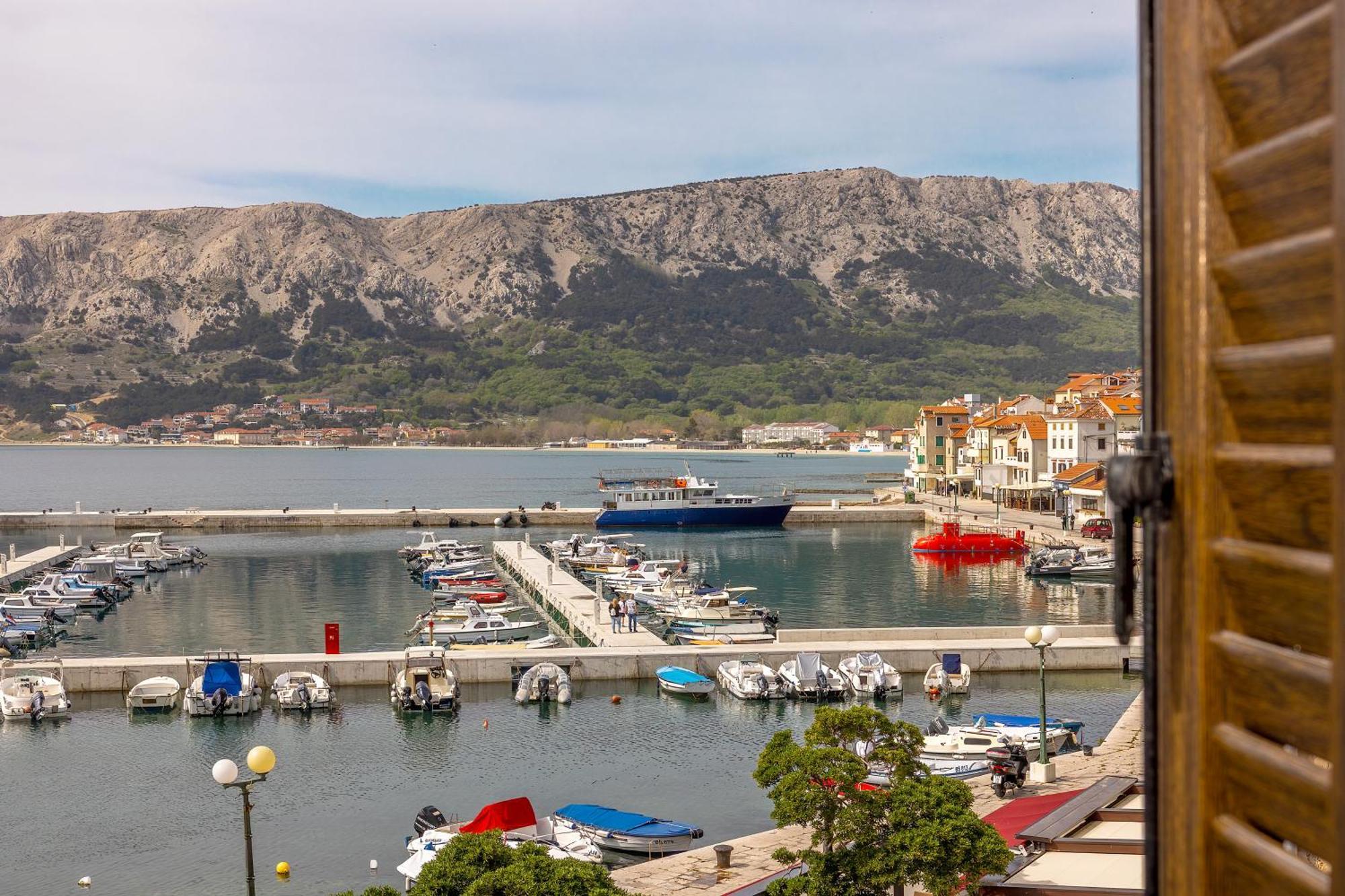 Apartments Ivo With Sea View Baska  Ngoại thất bức ảnh